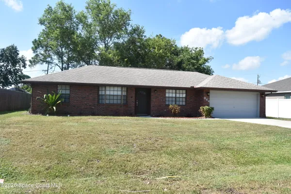 $1,850 | 364 Brookedge Street Northeast, Palm Bay, FL 32907