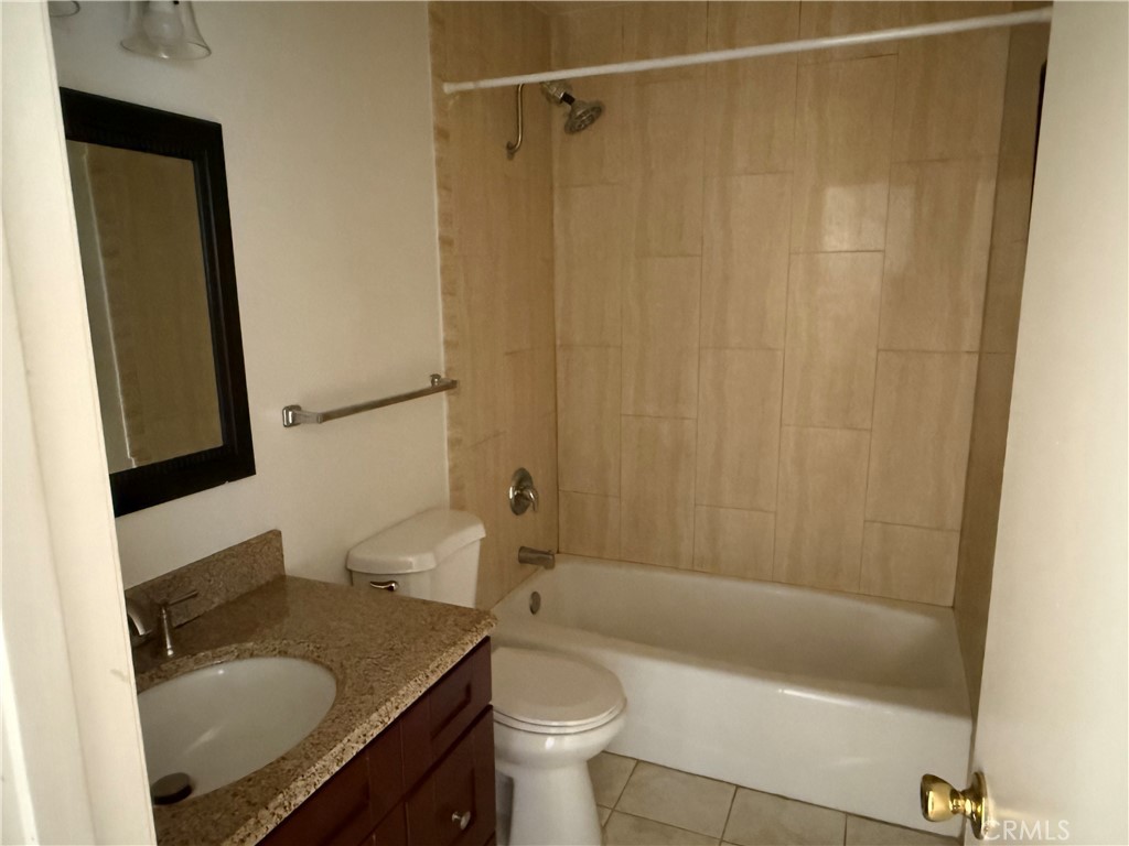 111 Park Street, Unit 3 Alhambra, CA 91801 - Photo 7 of 8 Bathroom