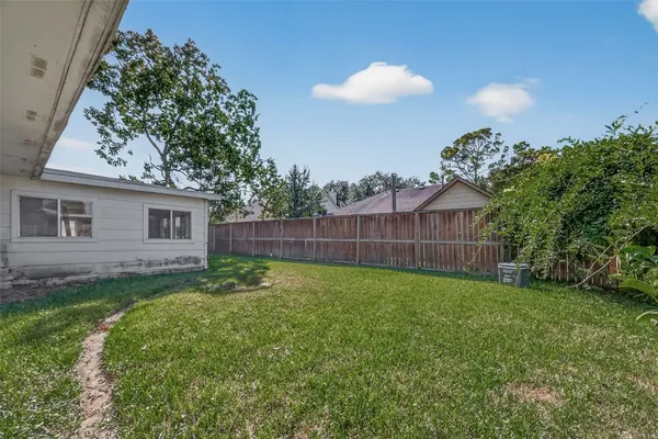 $270,000 | 4614 Monaco Lane, Pasadena, TX 77505