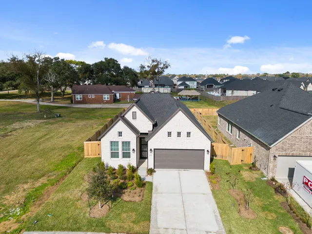 $342,990 | 12122 Blossom Drive, Santa Fe, TX 77510