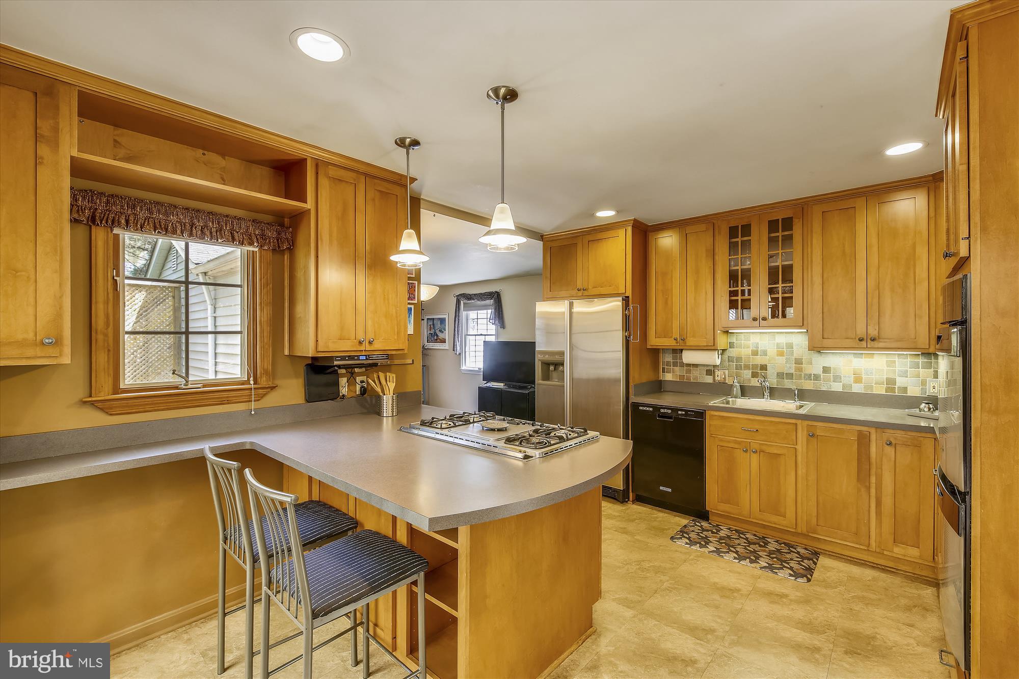 5308 Sangamore Road Bethesda, MD 20816 - Photo 11 of 50 Gallery Image 11