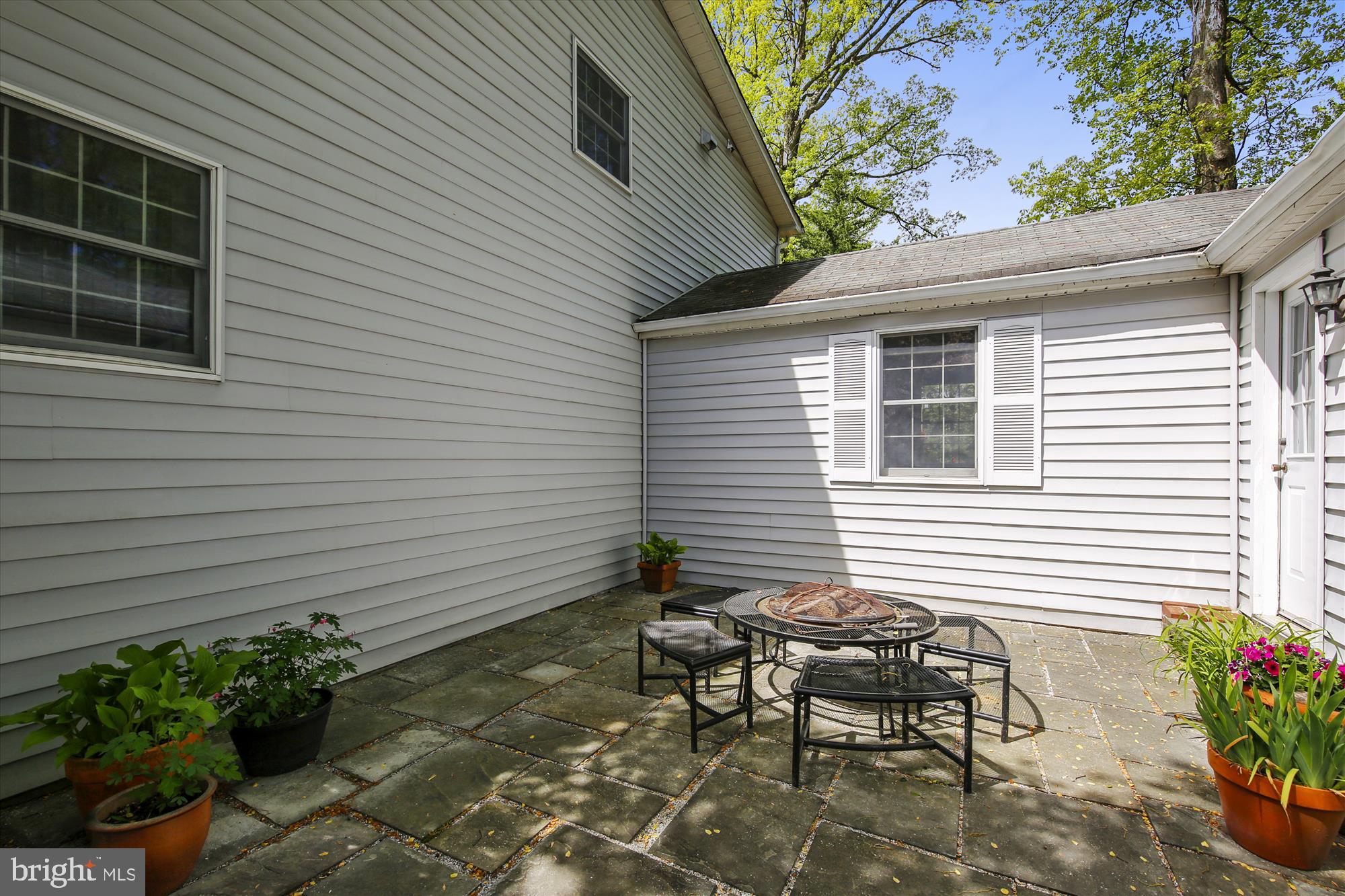 5308 Sangamore Road Bethesda, MD 20816 - Photo 25 of 50 Private courtyard in front