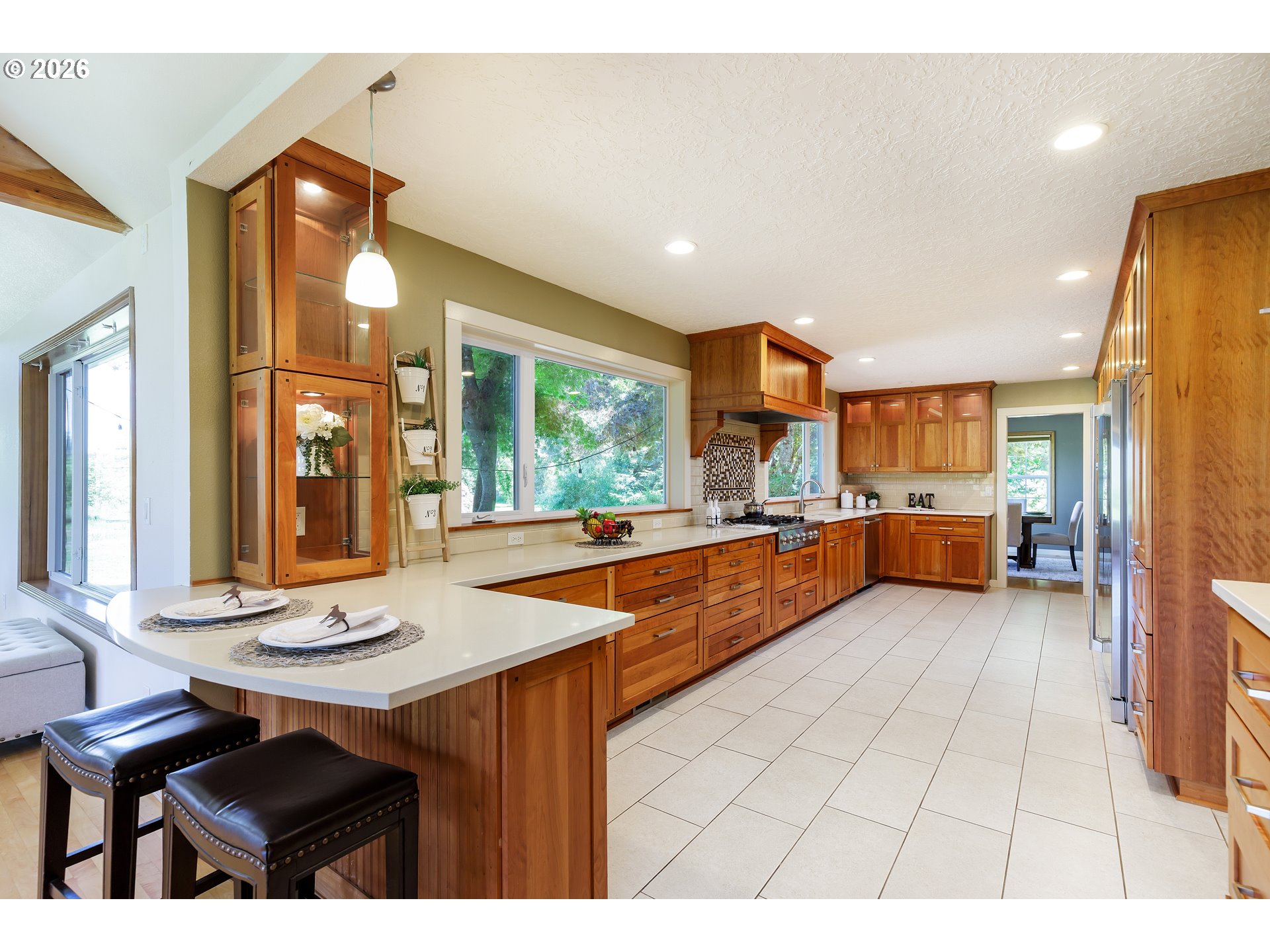 13925 South Carus Road Oregon City, OR 97045 - Photo 15 of 44 Kitchen