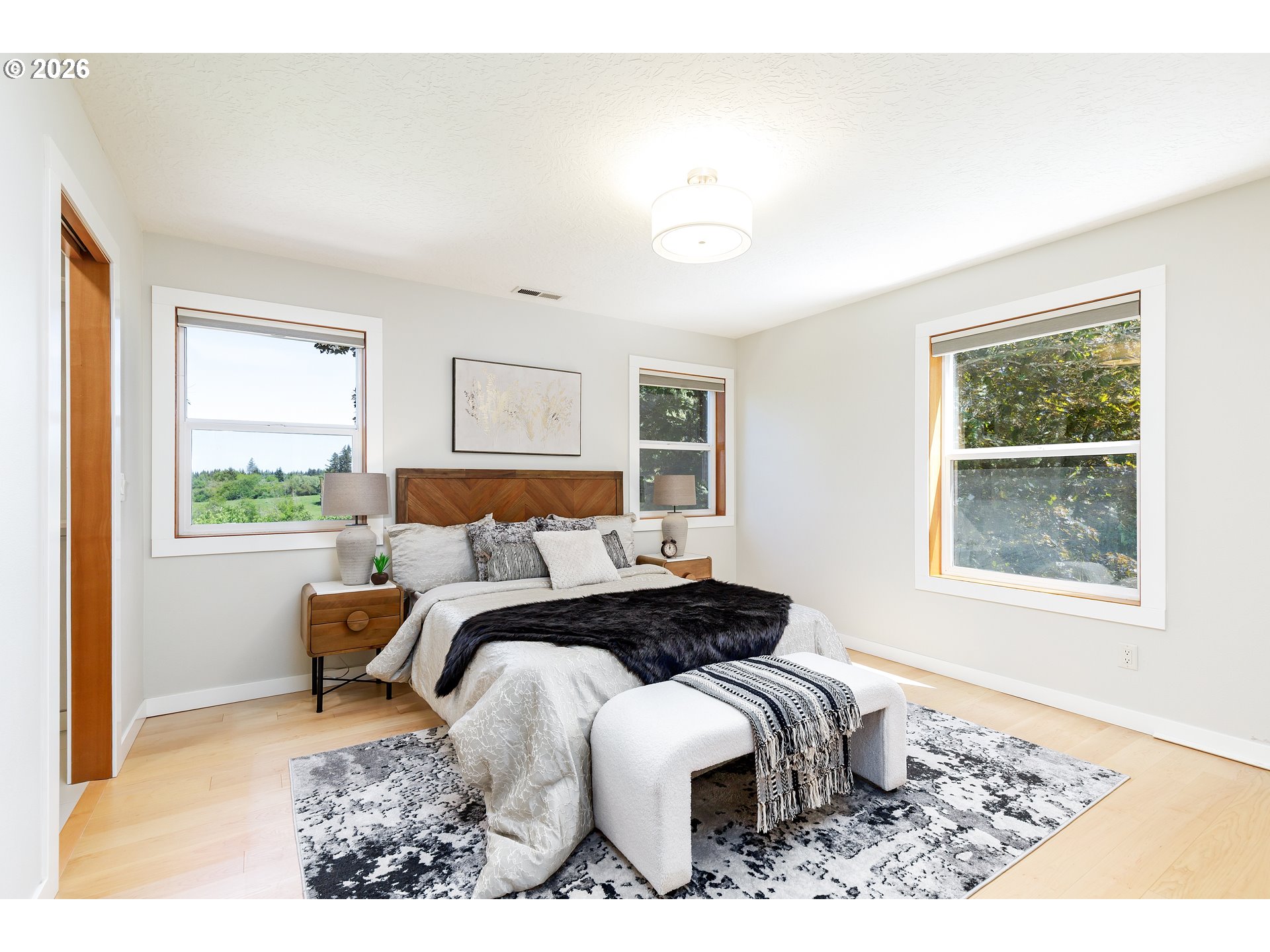 13925 South Carus Road Oregon City, OR 97045 - Photo 24 of 44 Primary Bedroom