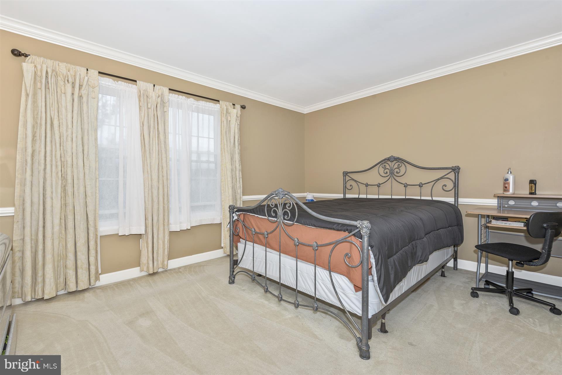 605 Hunting Ridge Drive Frederick, MD 21703 - Photo 21 of 29 Bedroom