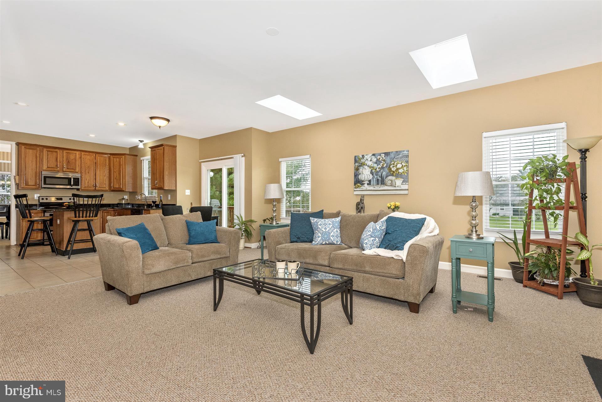 605 Hunting Ridge Drive Frederick, MD 21703 - Photo 10 of 29 Family Room