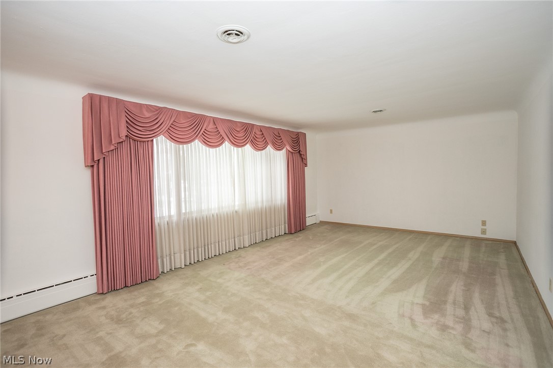 13607 Bagley Road Cleveland, OH 44130 - Photo 4 of 33 Gallery Image 4