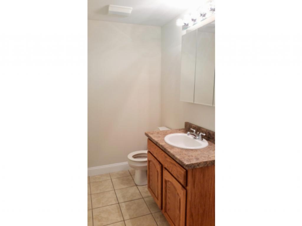 78 Lane Road Raymond, NH 03077 - Photo 17 of 36 Gallery Image 17