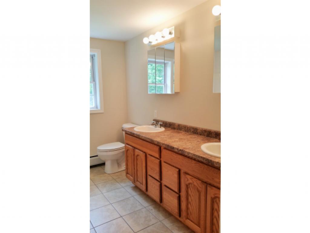 78 Lane Road Raymond, NH 03077 - Photo 21 of 36 Gallery Image 21