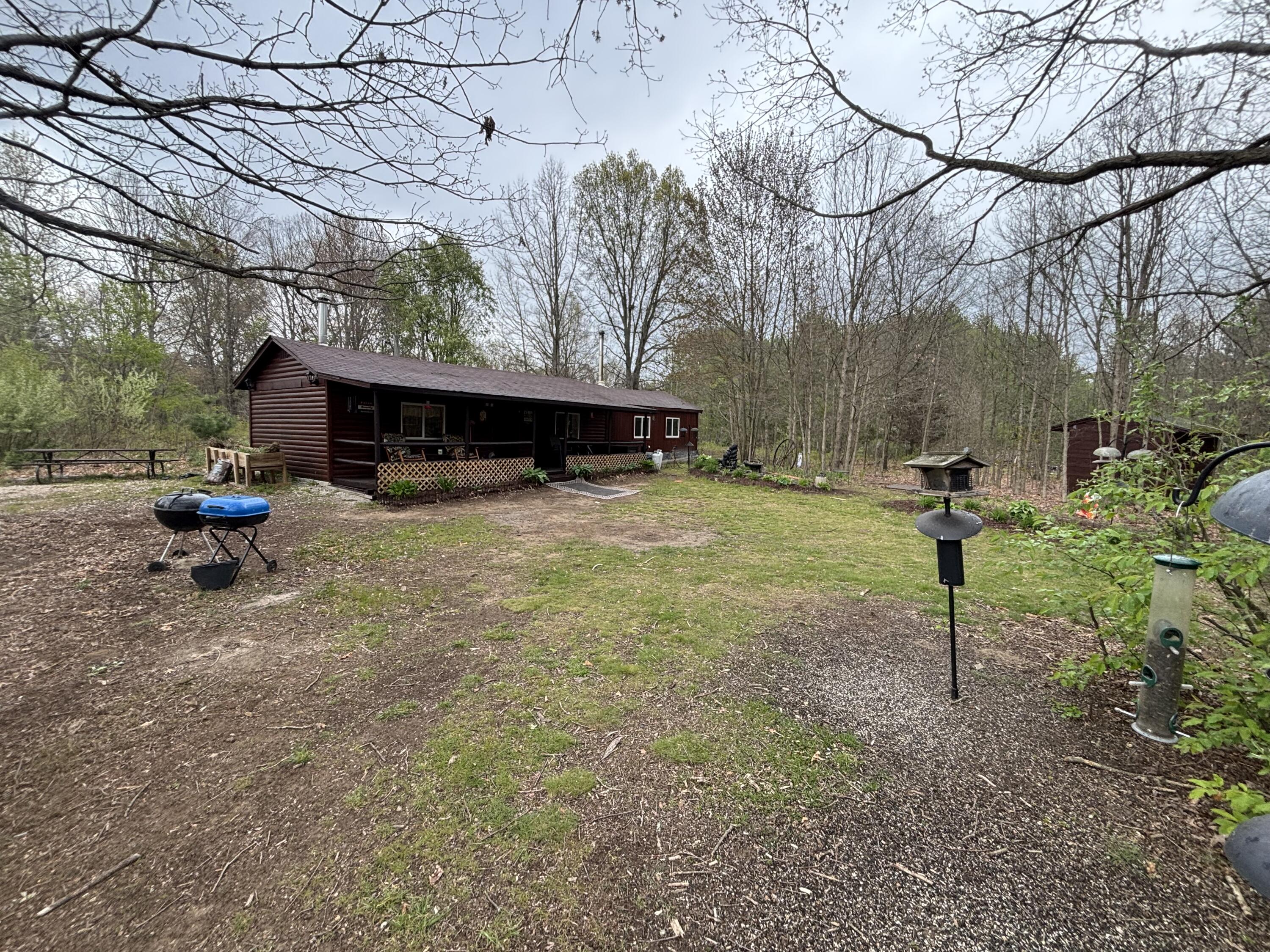 53663 Baseline Road Grand Junction, MI 49056 - Photo 2 of 24 IMG_2933