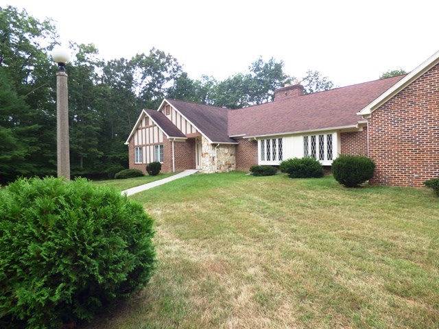 3699 Cold Springs Road Greenville, VA 24440 - Photo 8 of 50 Gallery Image 8
