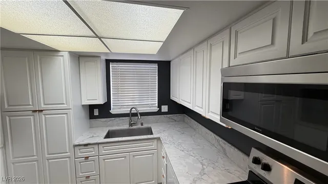 $1,363 | 6020 Carmen Boulevard, Las Vegas, NV 89108