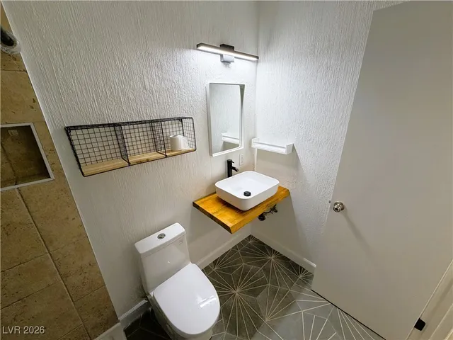 $1,363 | 6020 Carmen Boulevard, Las Vegas, NV 89108