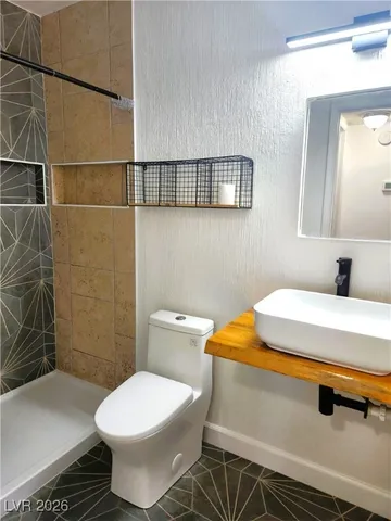 $1,363 | 6020 Carmen Boulevard, Las Vegas, NV 89108