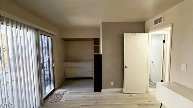 $1,363 | 6020 Carmen Boulevard, Las Vegas, NV 89108