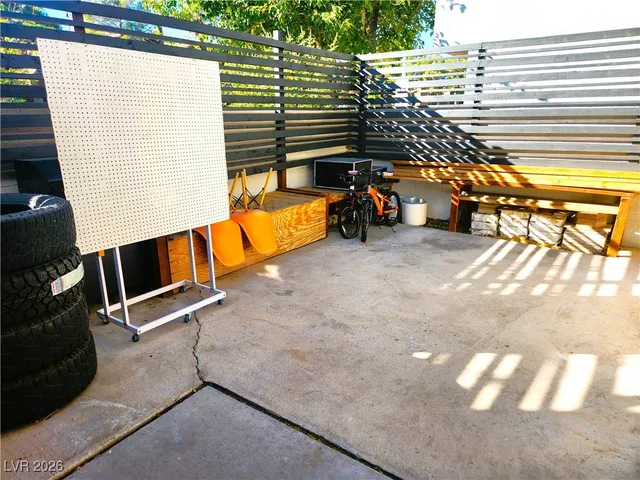 $1,363 | 6020 Carmen Boulevard, Las Vegas, NV 89108