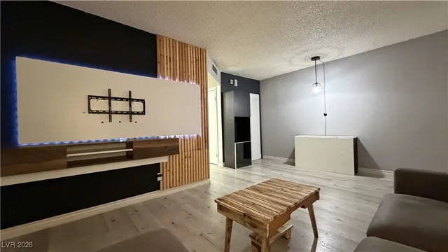 $1,363 | 6020 Carmen Boulevard, Las Vegas, NV 89108