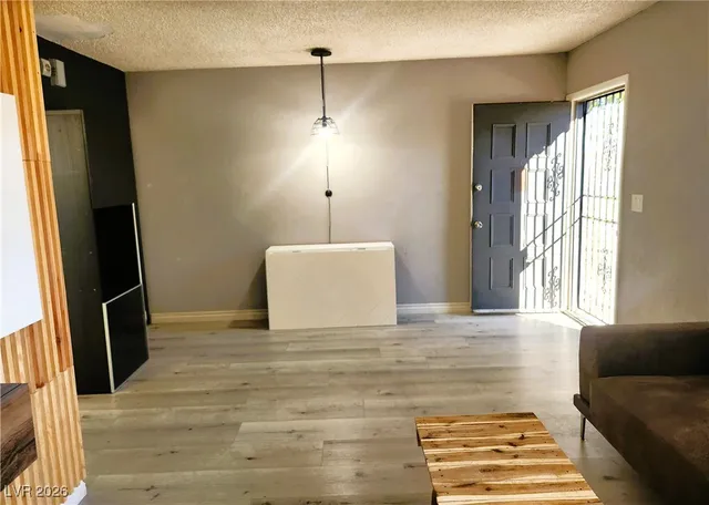 $1,363 | 6020 Carmen Boulevard, Las Vegas, NV 89108