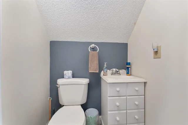 $464,900 | 115 Flora Terrace, Florahome, FL 32140