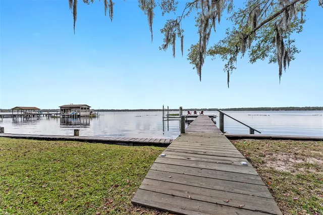 $464,900 | 115 Flora Terrace, Florahome, FL 32140