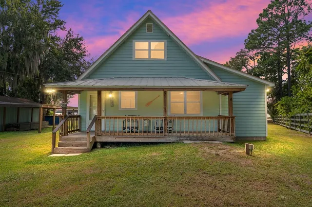 $464,900 | 115 Flora Terrace, Florahome, FL 32140