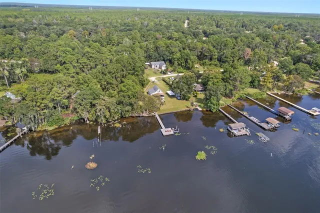 $464,900 | 115 Flora Terrace, Florahome, FL 32140