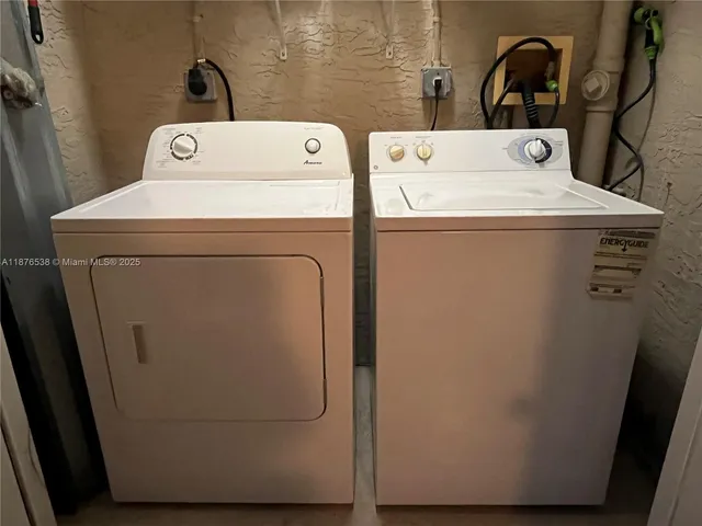 $2,800 | 231 Southwest 116th Avenue, Unit 19107, Pembroke Pines, FL 33025