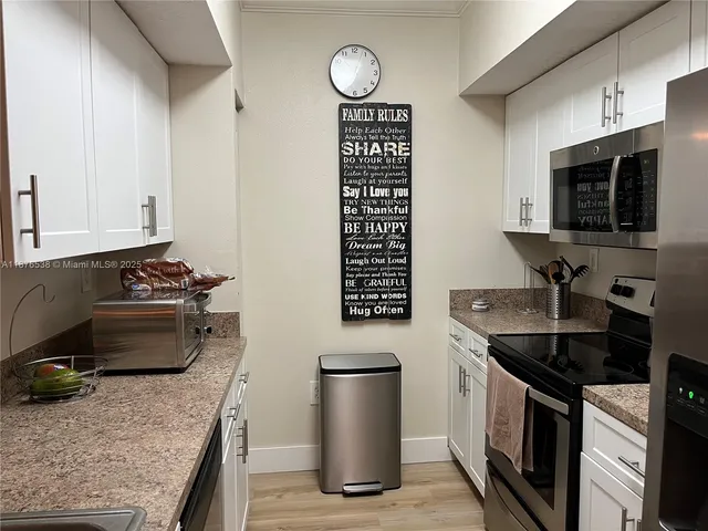 $2,800 | 231 Southwest 116th Avenue, Unit 19107, Pembroke Pines, FL 33025