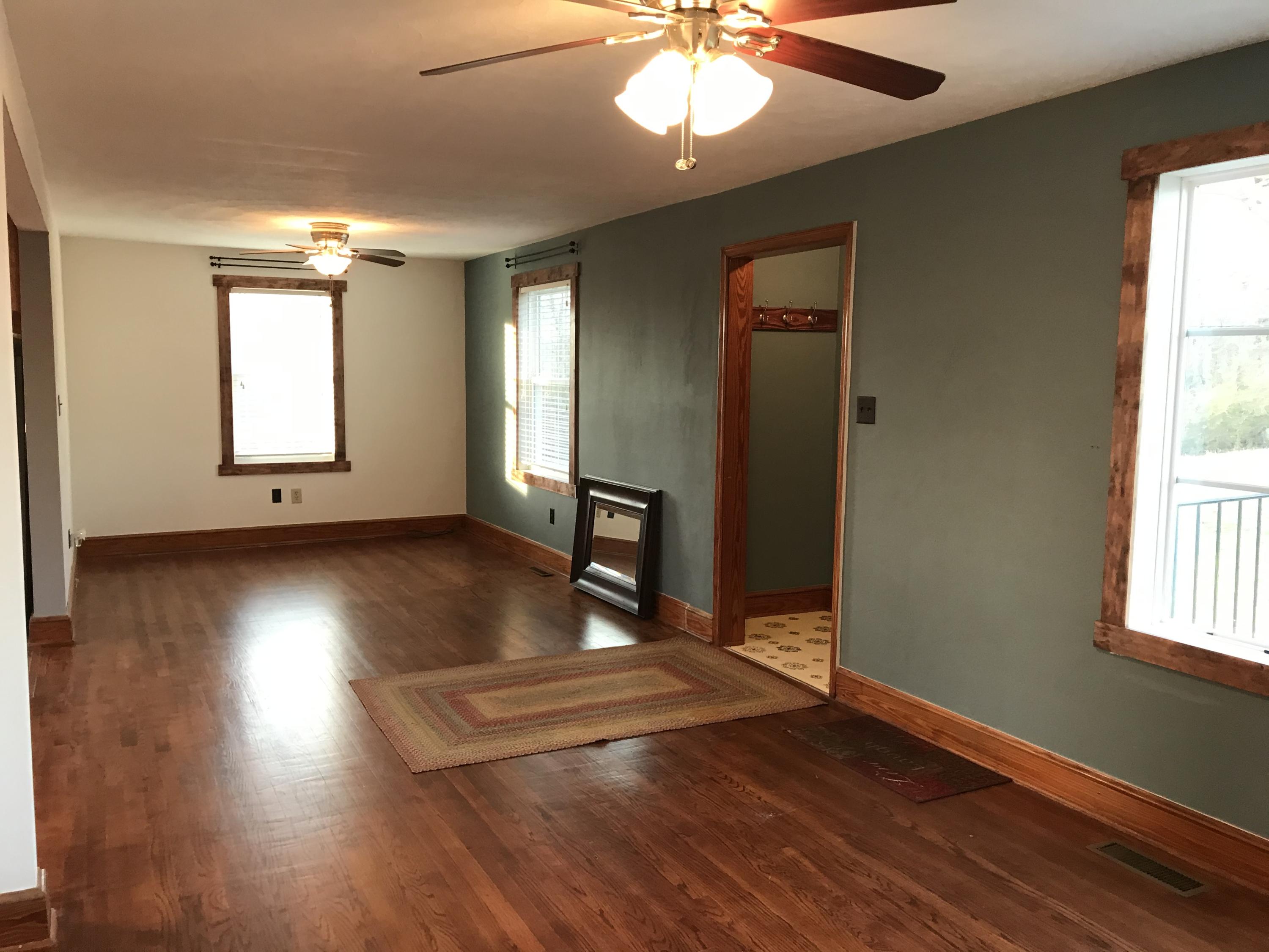 3200 Iron Ridge Road Rocky Mount, VA 24151 - Photo 21 of 40 20 Living Room (1)