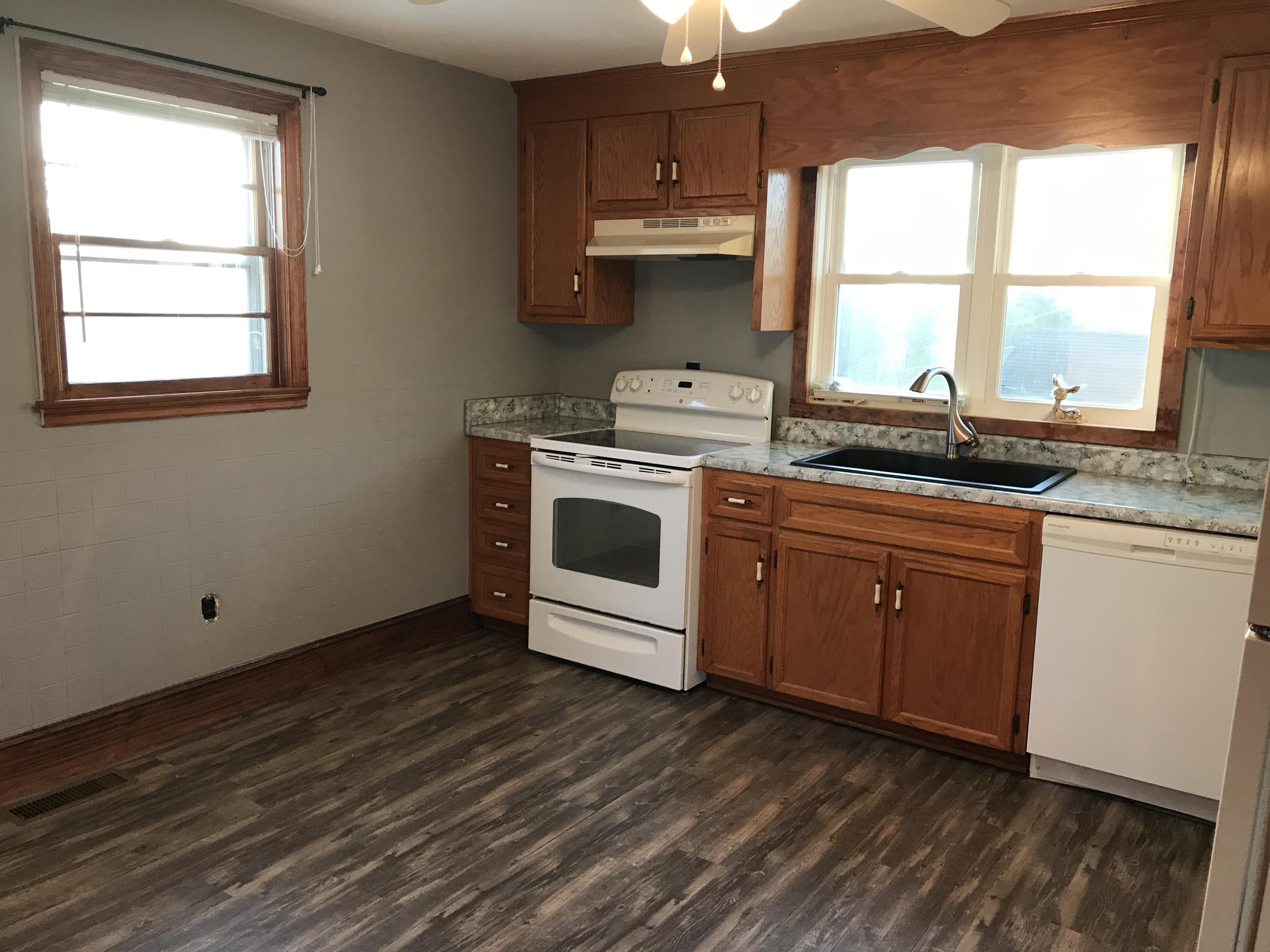 3200 Iron Ridge Road Rocky Mount, VA 24151 - Photo 24 of 40 23 Kitchen (3)