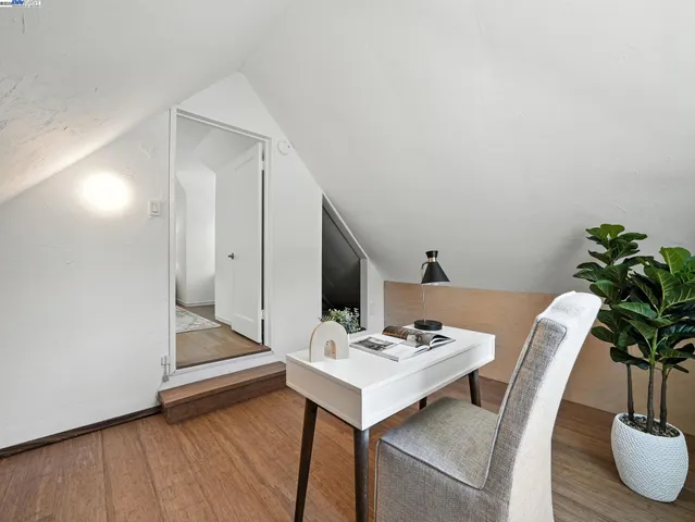 $1,240,000 | 160 Moraga Way, Orinda, CA 94563