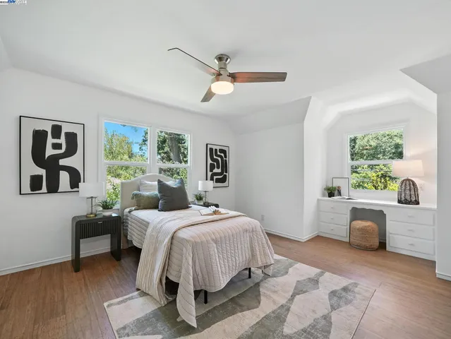 $1,240,000 | 160 Moraga Way, Orinda, CA 94563