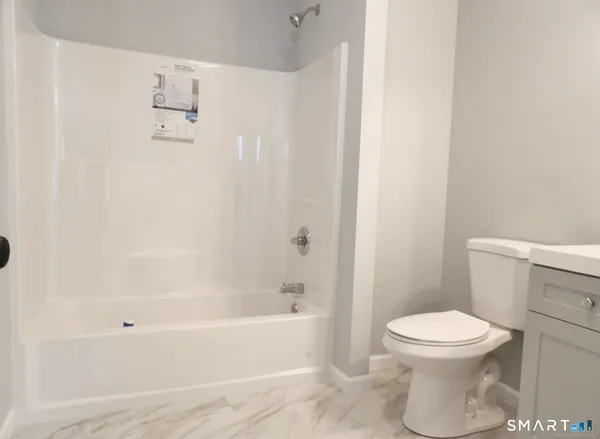 $469,900 | 249 South Canterbury Road, Canterbury, CT 06331