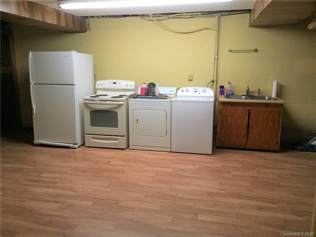 1920 Rock Road Rutherfordton, NC 28139 - Photo 23 of 48 a utility room with washer and dryer