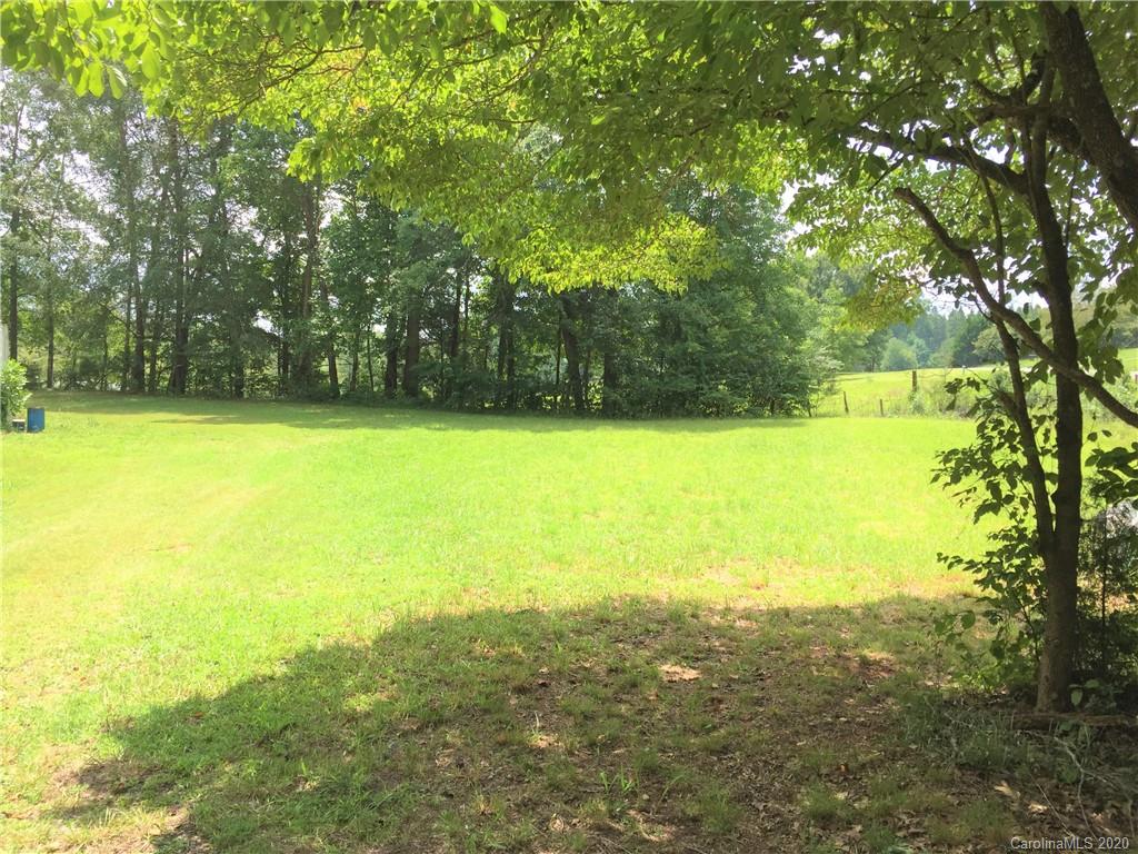1920 Rock Road Rutherfordton, NC 28139 - Photo 44 of 48 a view of an ocean from a yard