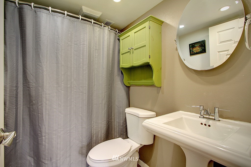 21221 3rd Avenue West Bothell, WA 98021 - Photo 10 of 16