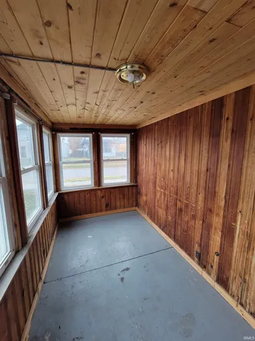 $103,000 | 1214 Scott Avenue, Fort Wayne, IN 46807