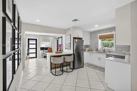 $600,000 | 252 Southwest 23rd Street, Fort Lauderdale, FL 33315