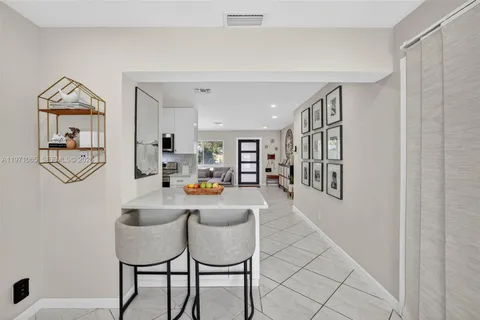 $600,000 | 252 Southwest 23rd Street, Fort Lauderdale, FL 33315