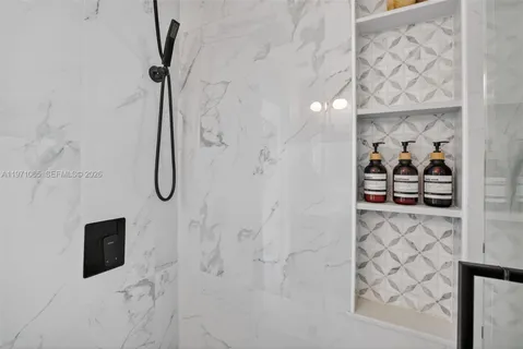 $600,000 | 252 Southwest 23rd Street, Fort Lauderdale, FL 33315