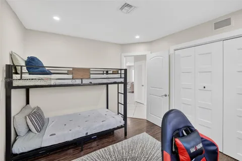 $600,000 | 252 Southwest 23rd Street, Fort Lauderdale, FL 33315