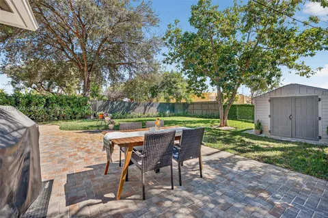 $600,000 | 252 Southwest 23rd Street, Fort Lauderdale, FL 33315