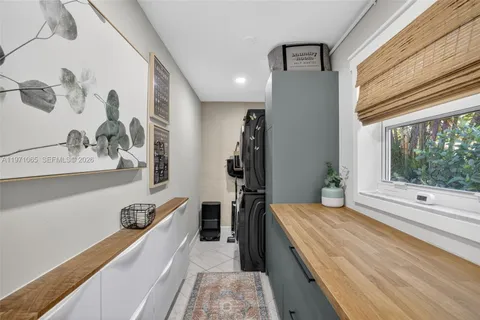 $600,000 | 252 Southwest 23rd Street, Fort Lauderdale, FL 33315