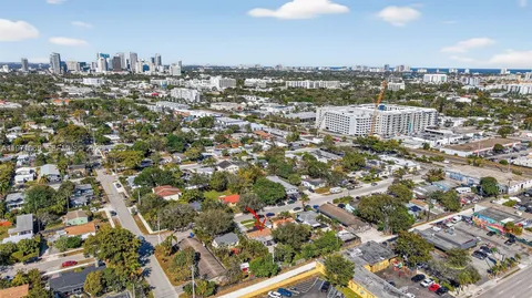 $600,000 | 252 Southwest 23rd Street, Fort Lauderdale, FL 33315