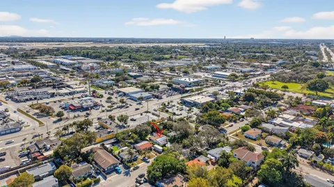 $600,000 | 252 Southwest 23rd Street, Fort Lauderdale, FL 33315