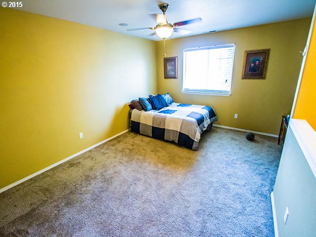 19745 Southeast 37th Way Camas, WA 98607 - Photo 8 of 14 Gallery Image 8