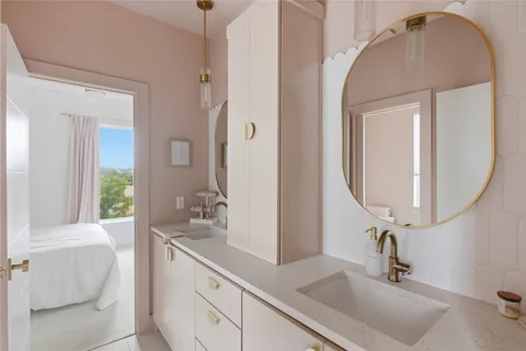$1,450,000 | 1001 Scenic Drive, Georgetown, TX 78626