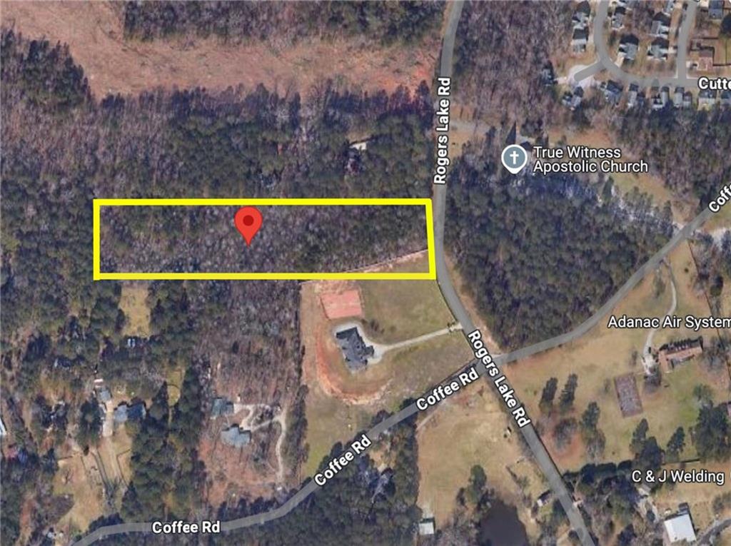 1435 Rogers Lake Road Lithonia, GA 30058 - Photo 2 of 9 a view of outdoor space