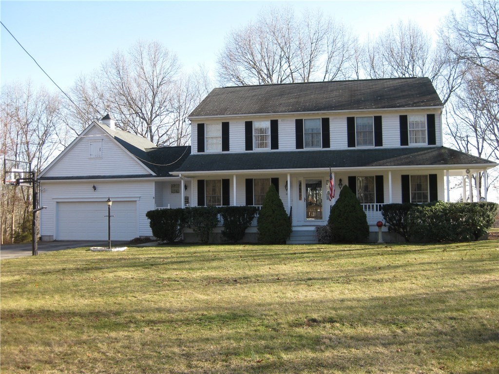60 Nottingham Drive Scituate, RI 02831 - Photo 4 of 27 Gallery Image 4