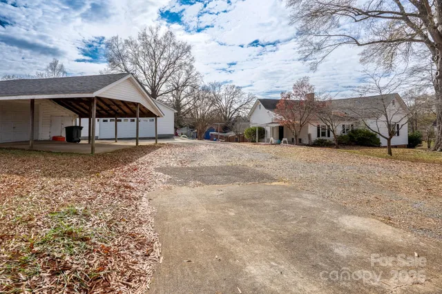 $219,000 | 346 North Depot Street, Albemarle, NC 28001